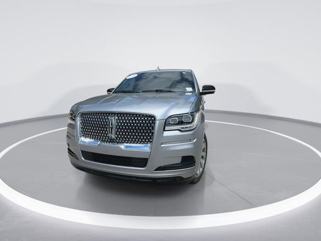 New 2024 Lincoln Navigator L Reserve AWD/4WD image 3