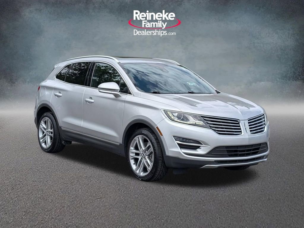 Used 2017 Lincoln MKC Reserve w/ Lincoln MKC Climate Package AWD/4WD image 3