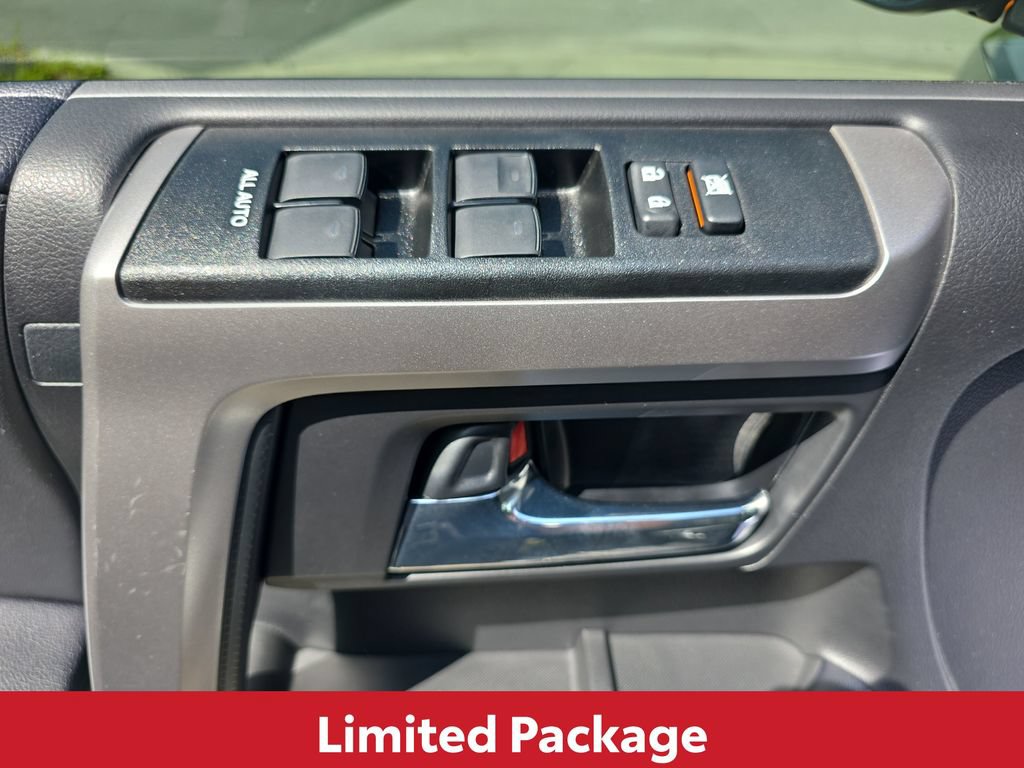 Used 2024 Toyota 4Runner Limited AWD/4WD image 20
