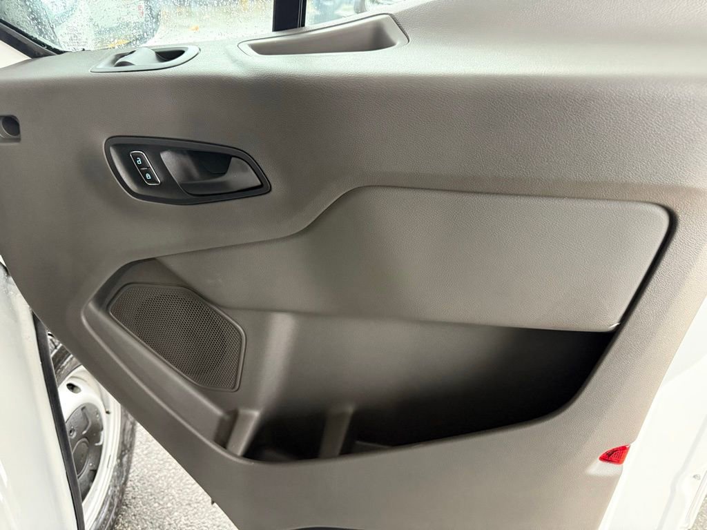 New 2025 Ford Transit 250 148 Medium Roof w/ Load Area Protection Package image 24