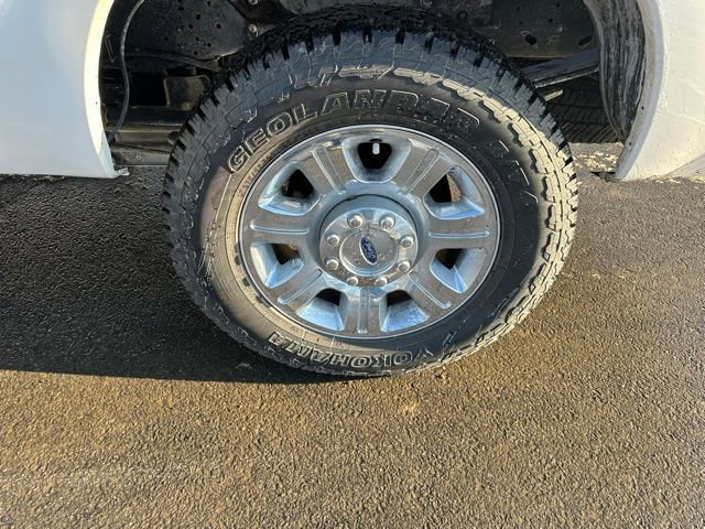 Used 2016 Ford F250 Lariat w/ Chrome Package image 12