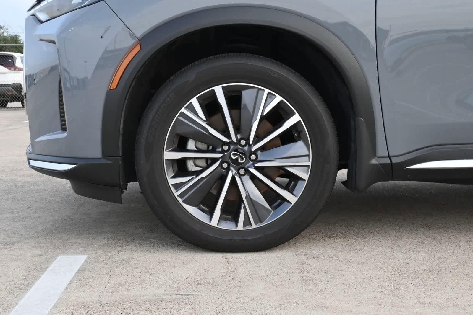 Used 2026 INFINITI QX60 Luxe w/ Cargo Package FWD image 27