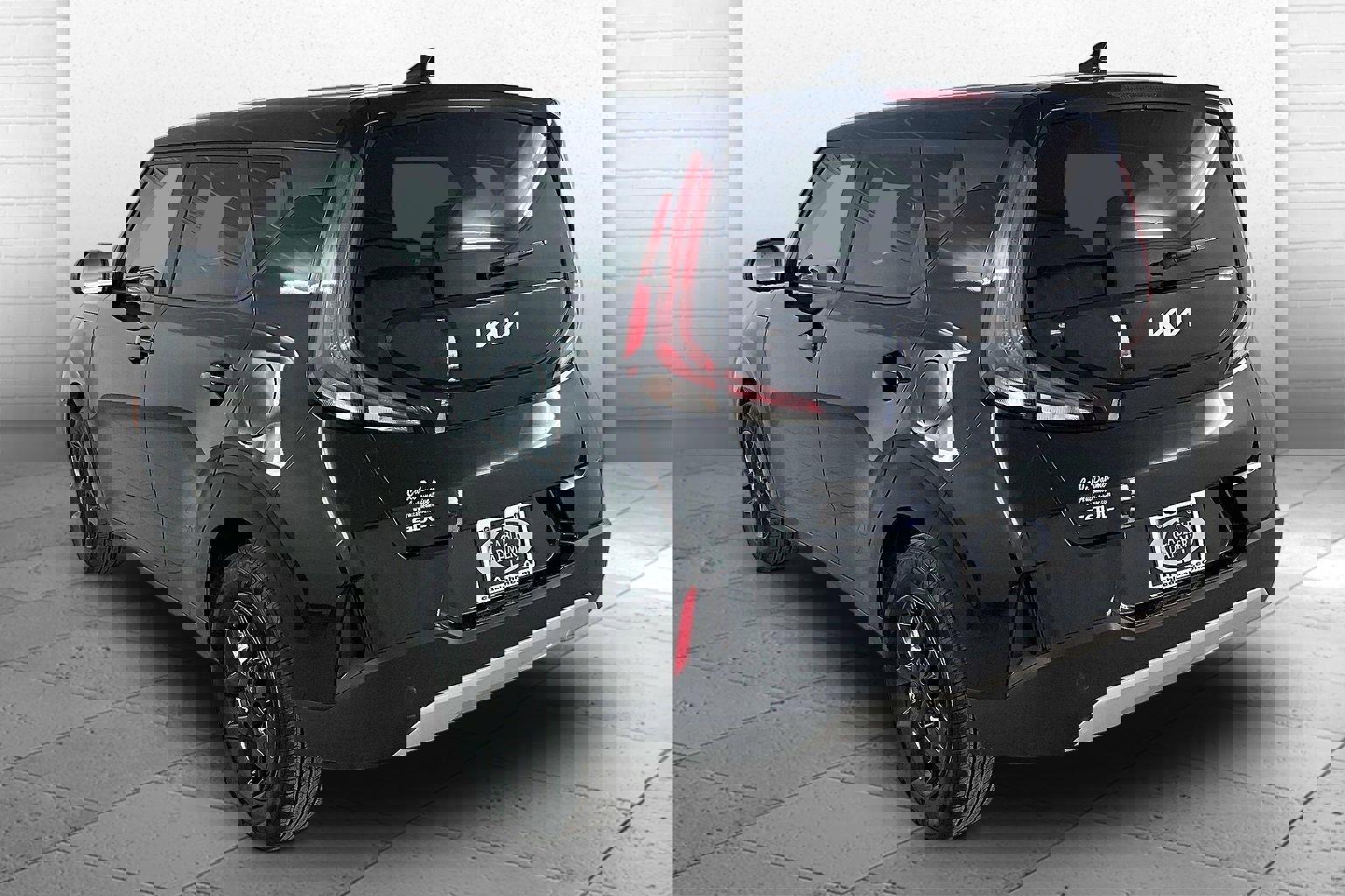 Used 2024 Kia Soul LX w/ Option Group 015 image 4