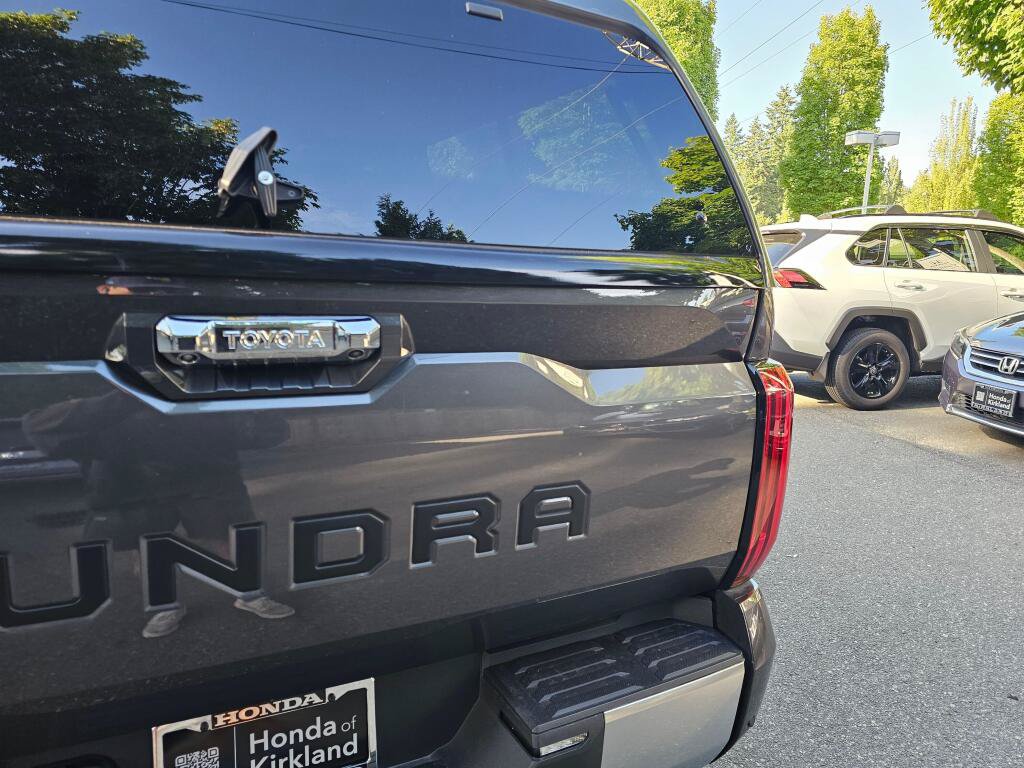 Used 2023 Toyota Tundra Limited w/ Power Package AWD/4WD image 16