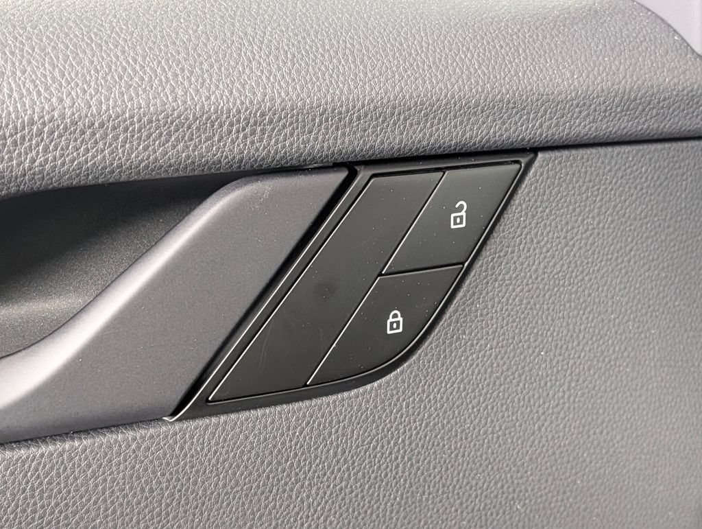 Certified 2026 Porsche 911 GT3 RWD image 25