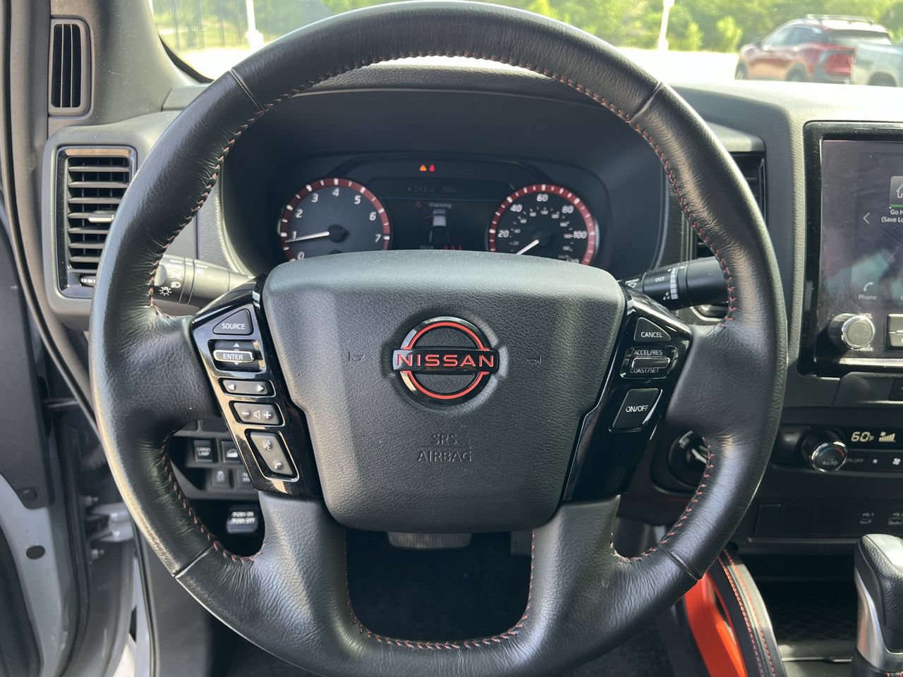 Used 2024 Nissan Frontier PRO-4X w/ Off-Road Protection Package AWD/4WD image 11