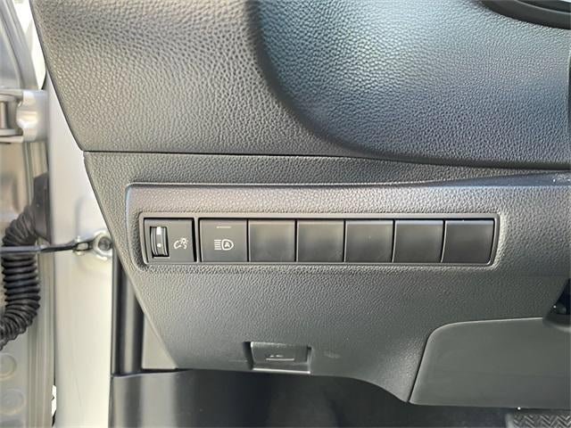 Used 2022 Toyota Corolla LE image 52