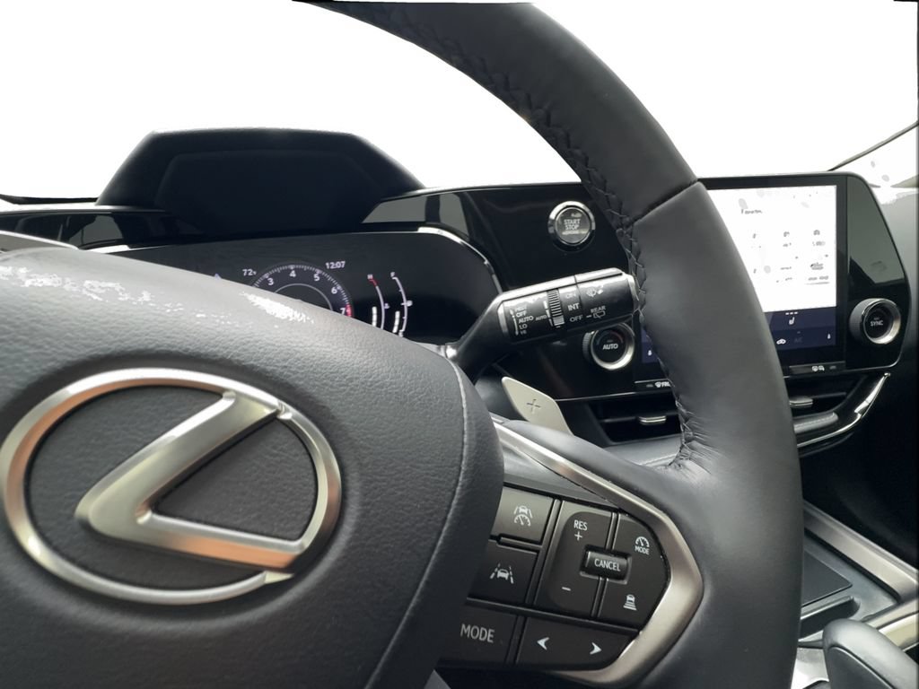 Used 2025 Lexus NX 250 FWD w/ Cold Area Package image 35