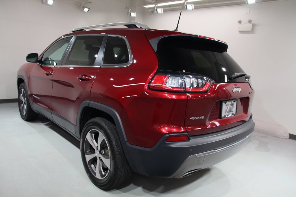 Used 2019 Jeep Cherokee Limited AWD/4WD image 16