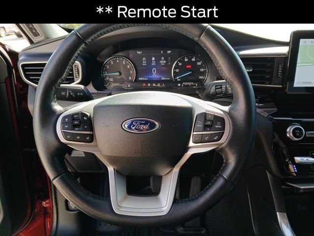 Used 2023 Ford Explorer Limited w/ Equipment Group 301A AWD/4WD image 8