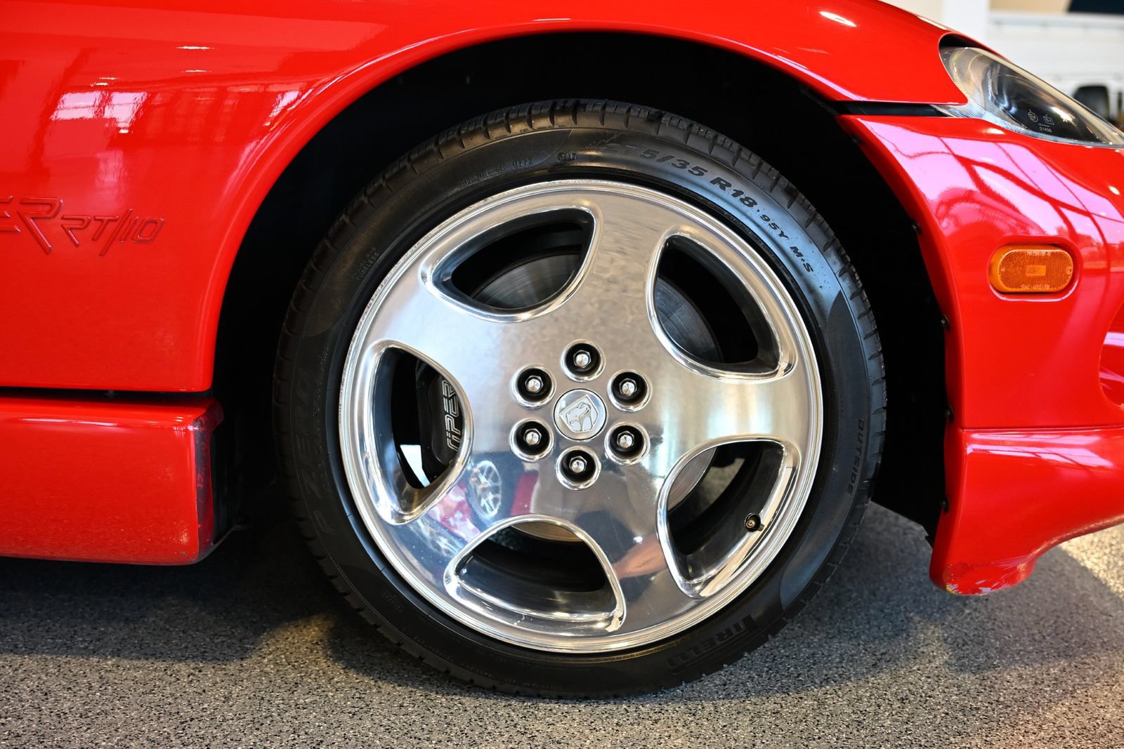 Used 2001 Dodge Viper RT/10 RWD image 17