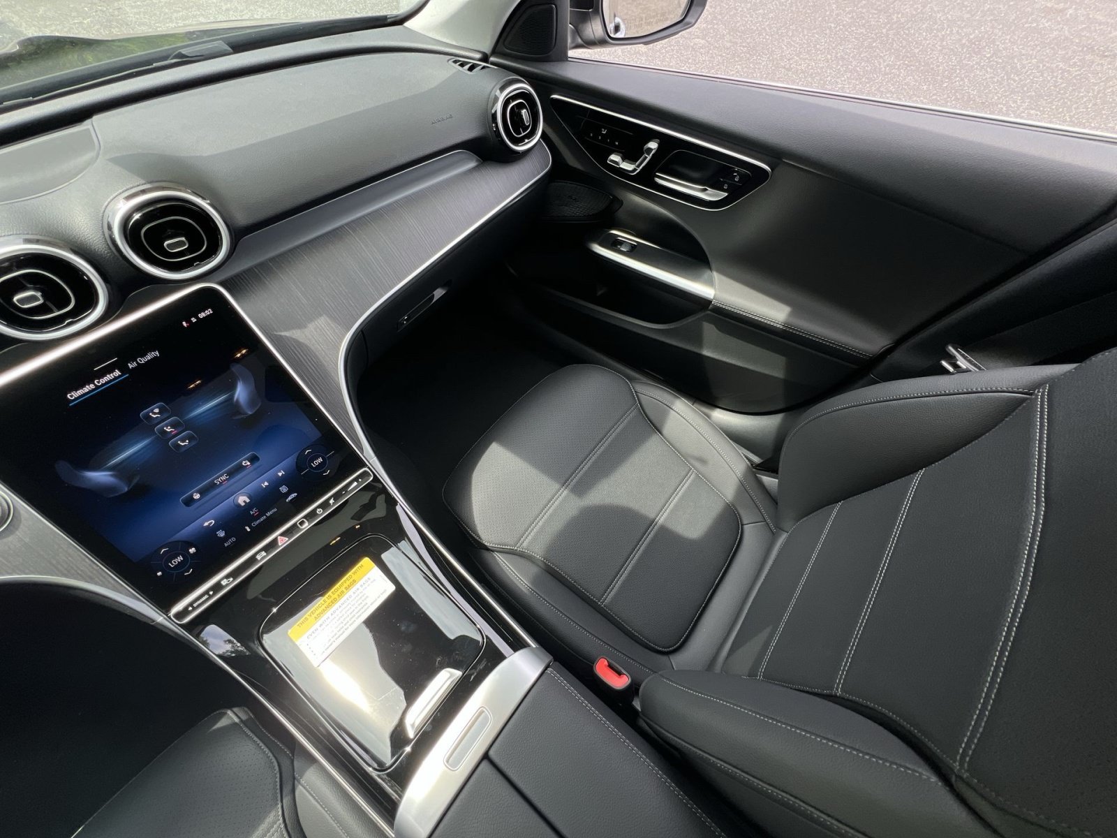 New 2026 Mercedes-Benz C 300 4MATIC Sedan image 14