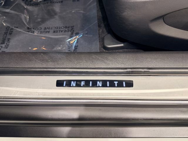 Used 2012 INFINITI EX35 Journey w/ Premium Pkg image 16