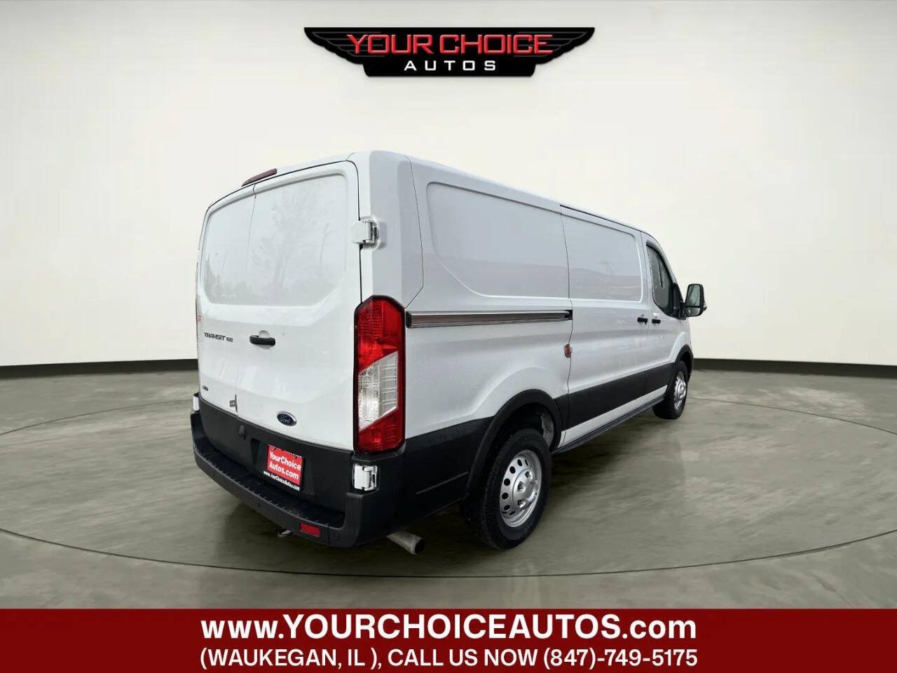 Used 2022 Ford Transit 150 Low Roof AWD image 5