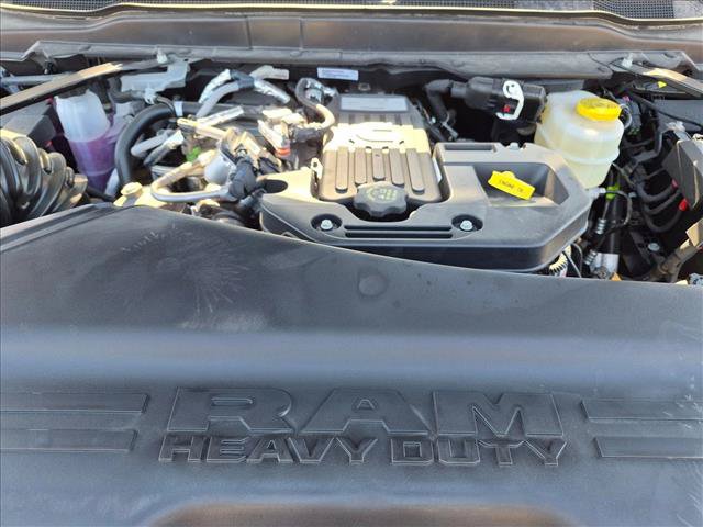 New 2026 RAM 3500 Big Horn AWD/4WD image 18