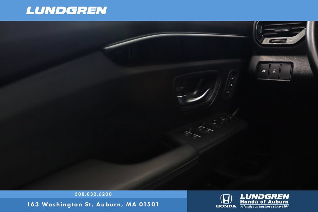 Used 2025 Honda Pilot EX-L image 29