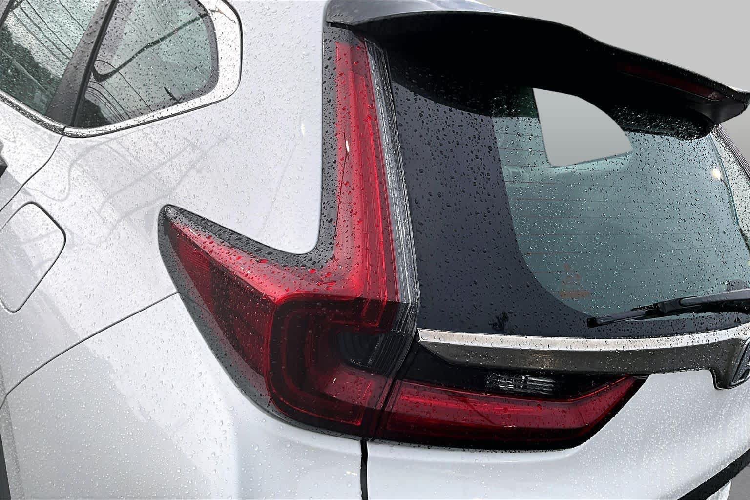 Used 2021 Honda CR-V LX image 29