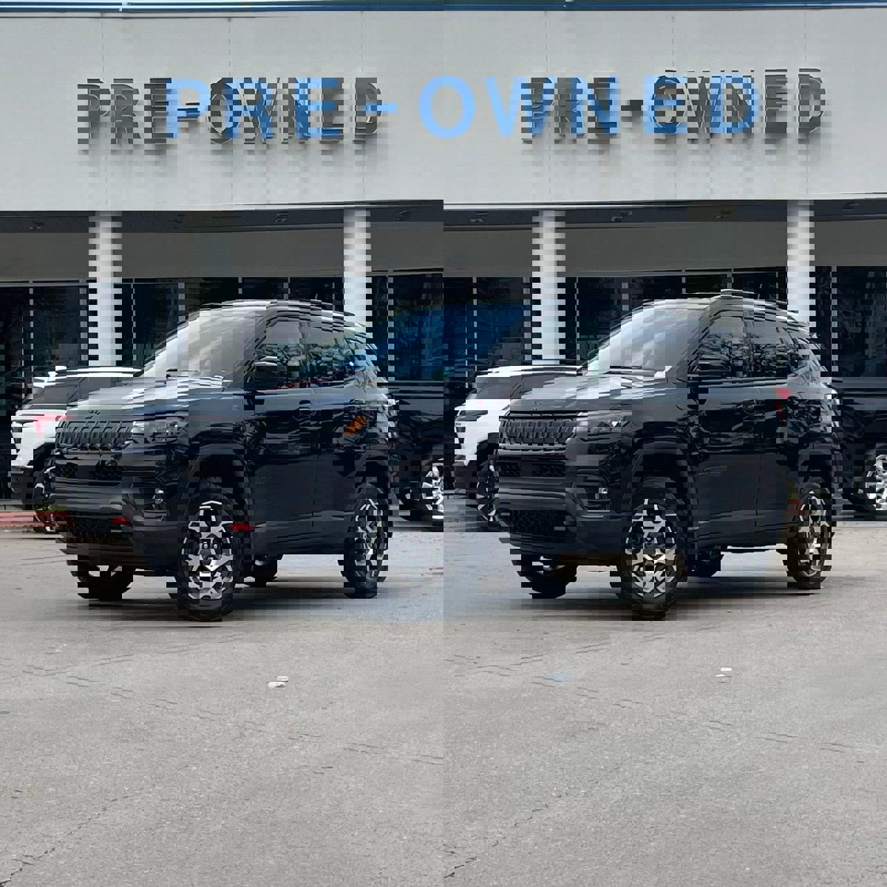 Used 2022 Jeep Compass Trailhawk w/ Trailhawk Convenience Group image 1