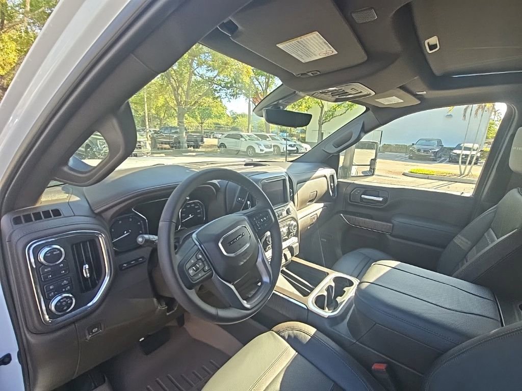 Used 2023 GMC Sierra 2500 Denali w/ Denali Ultimate Package image 17
