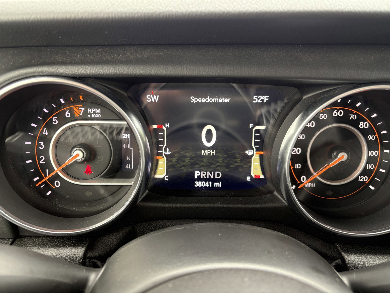 Used 2021 Jeep Gladiator Overland AWD/4WD image 16