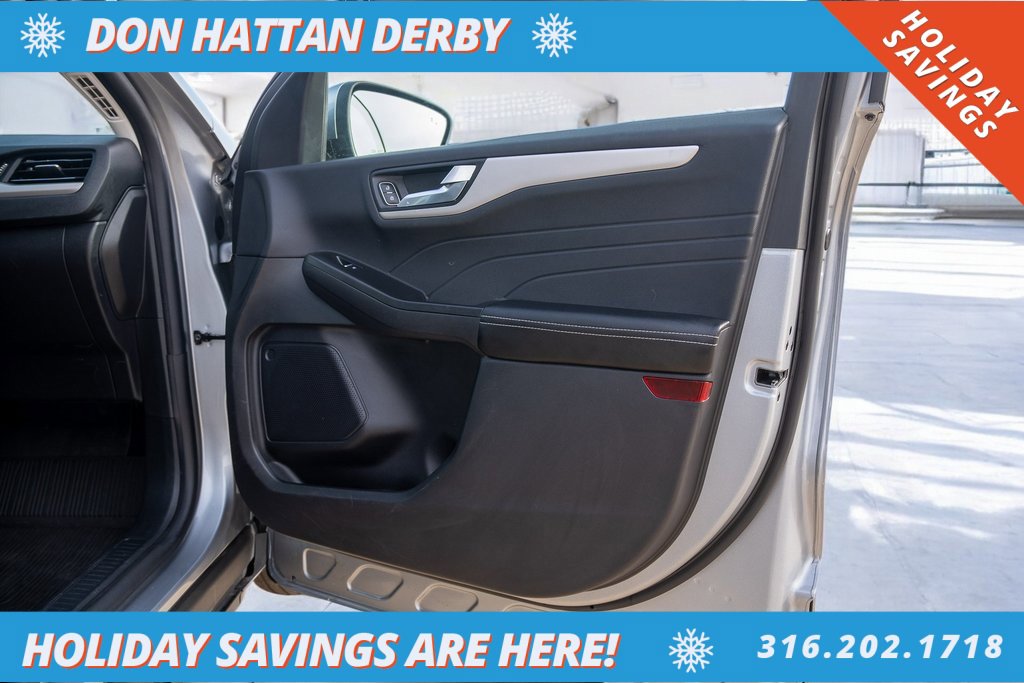 Used 2022 Ford Escape SEL image 22