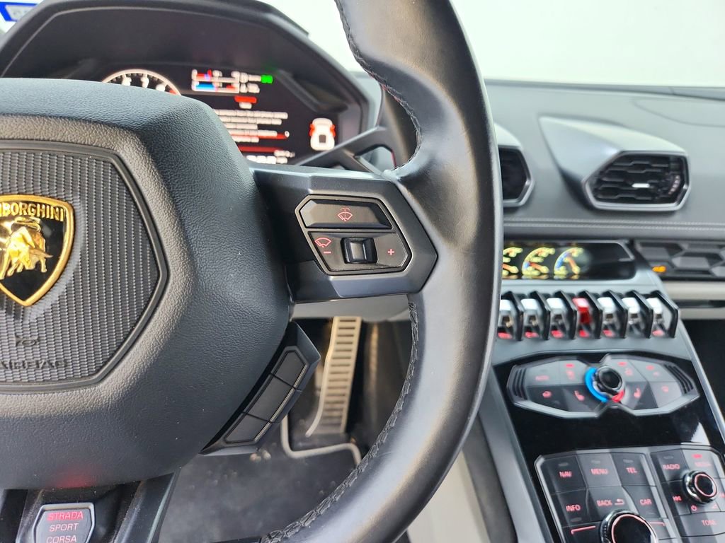 Used 2015 Lamborghini Huracan LP 610-4 image 55