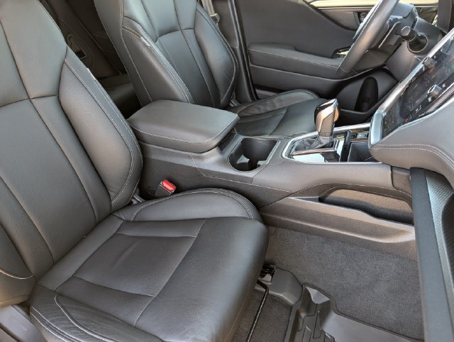 Used 2025 Subaru Outback Premium AWD/4WD image 22