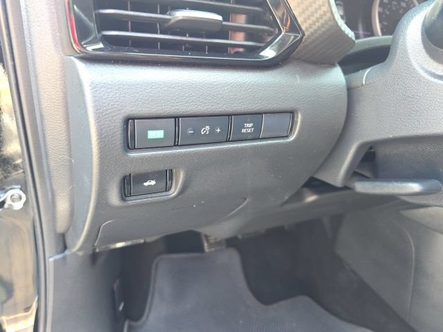 Used 2023 Nissan Sentra SV FWD image 15
