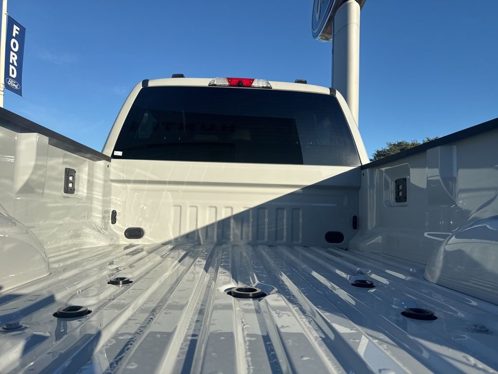 Used 2026 Ford F450 Lariat AWD/4WD image 14