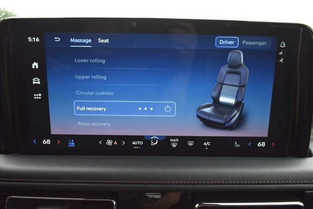 Used 2025 Lincoln Aviator Reserve w/ Equipment Group 201A AWD/4WD image 6