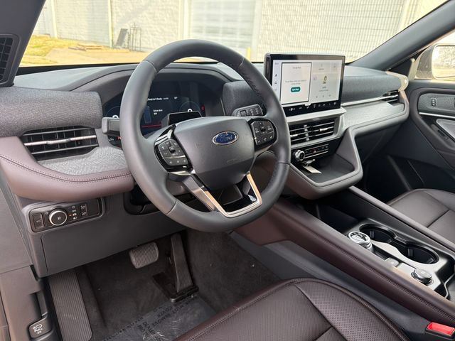 New 2027 Ford Explorer Platinum w/ LUX Leather Package AWD/4WD image 15