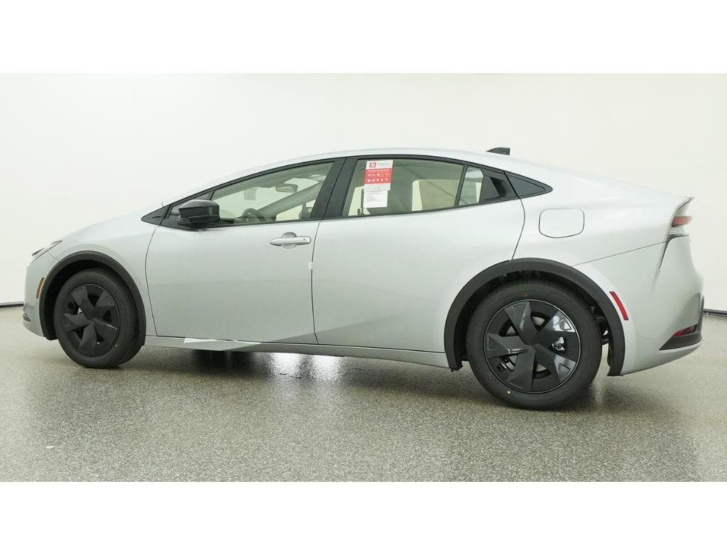 New 2026 Toyota Prius LE FWD image 20