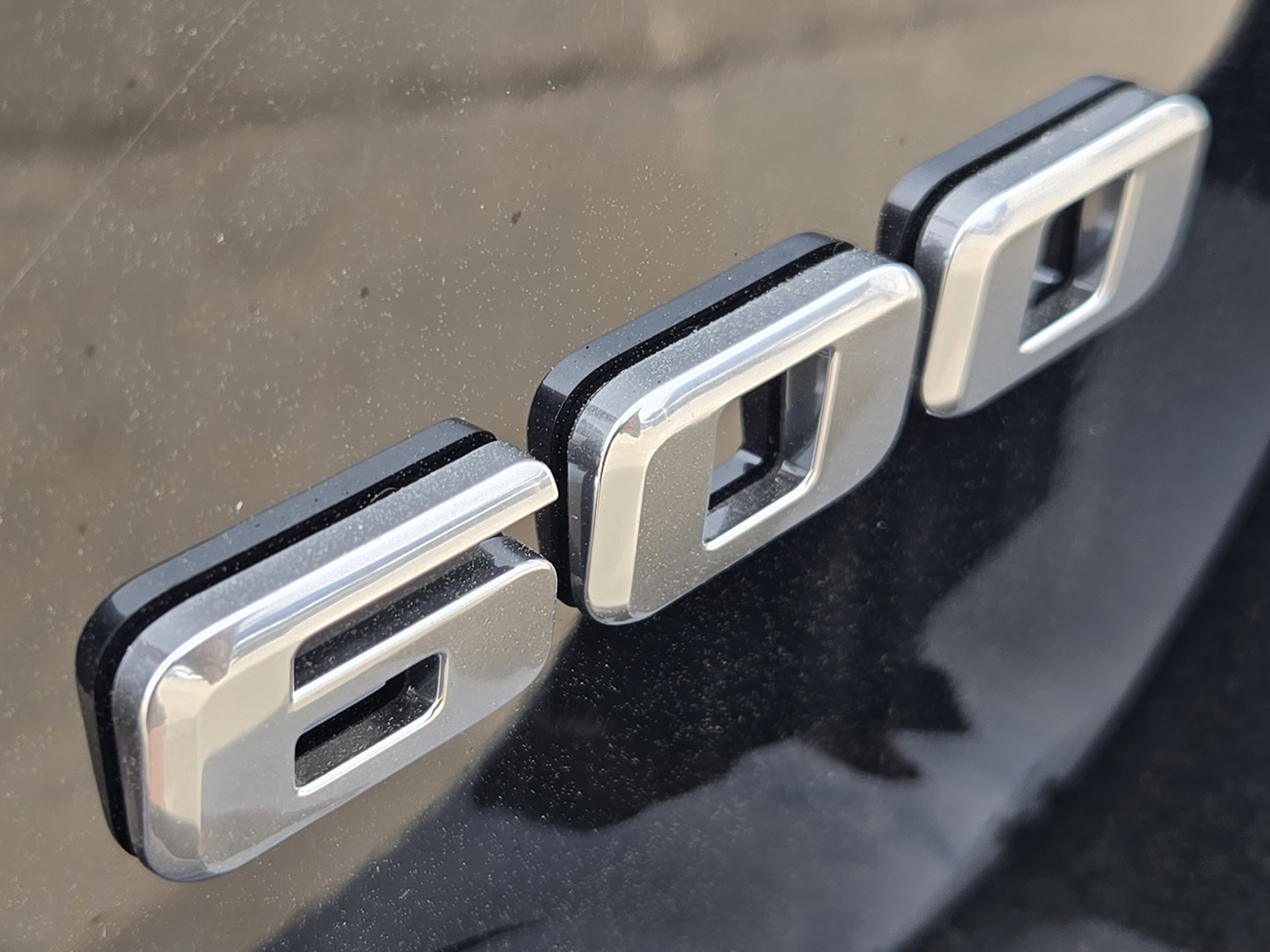 New 2025 Cadillac Escalade Premium Luxury w/ Touring Package image 7