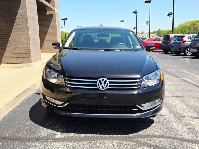 Used 2015 Volkswagen Passat 1.8T Limited Edition image 2