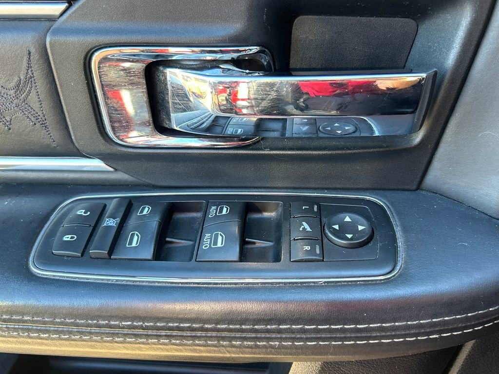 Used 2016 RAM 2500 Limited AWD/4WD image 8