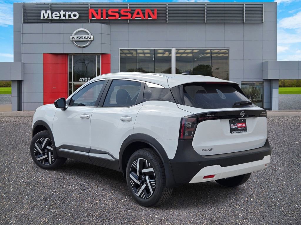 New 2026 Nissan Kicks SV image 4