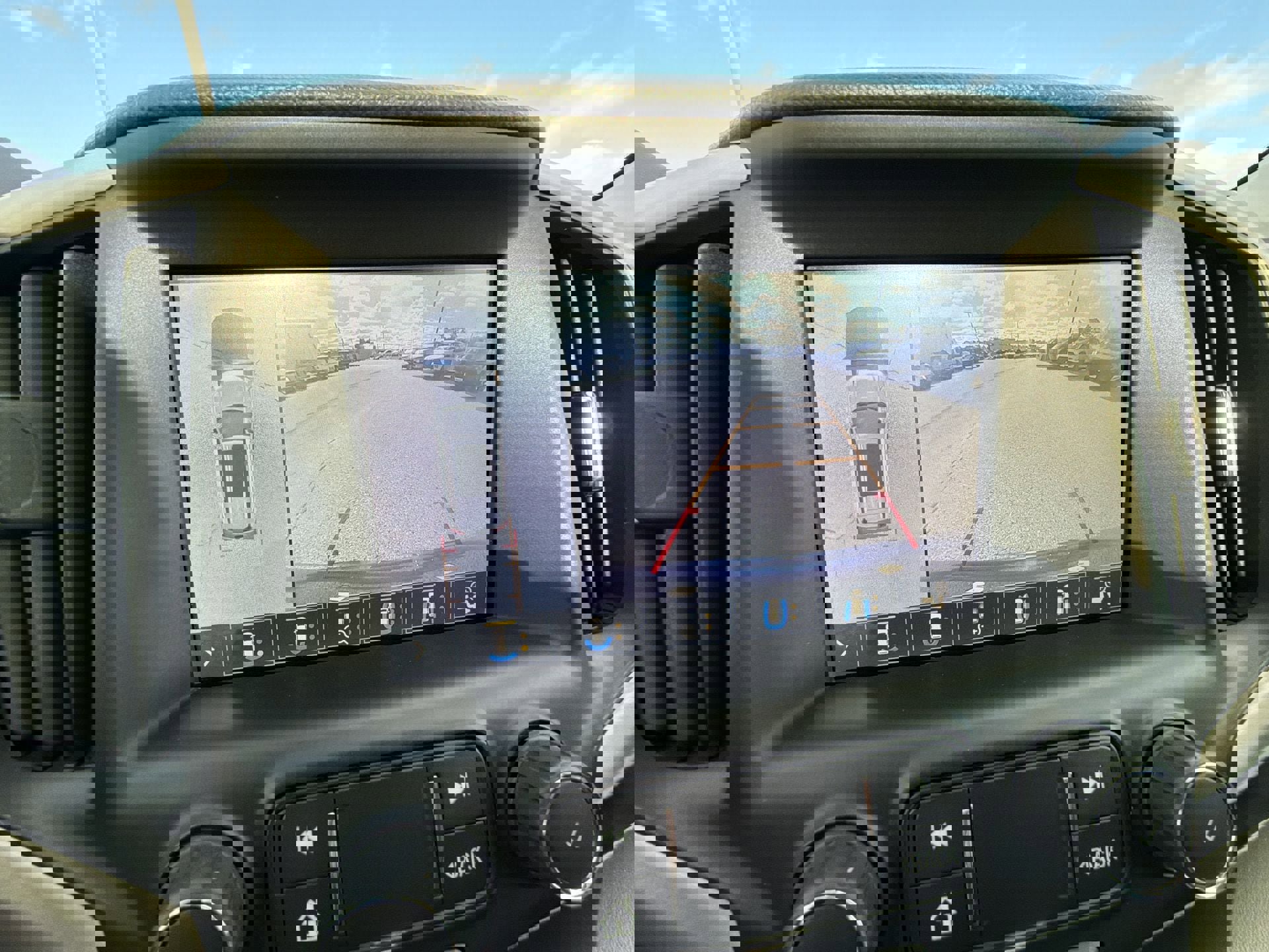 Used 2019 GMC Terrain Denali w/ Advanced Safety Package image 15