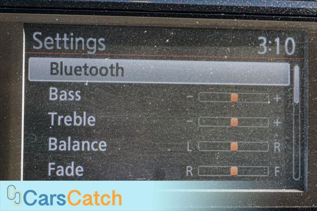 Used 2017 Nissan Rogue S image 26