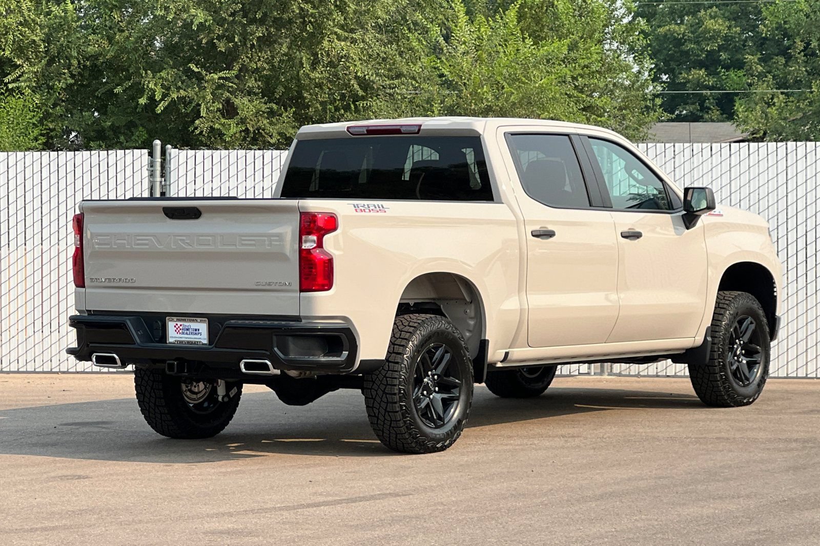New 2026 Chevrolet Silverado 1500 Custom Trail Boss AWD/4WD image 4