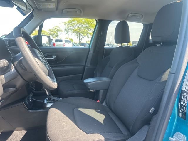 Used 2022 Jeep Renegade Sport w/ Sport Appearance Group image 17