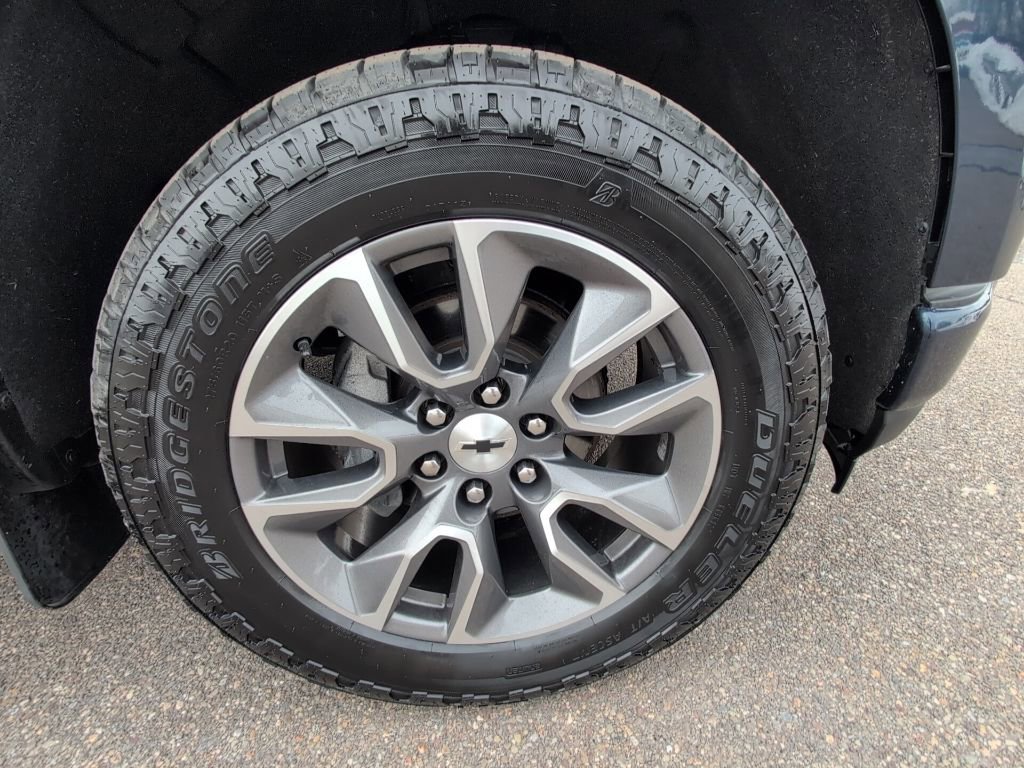 Used 2021 Chevrolet Silverado 1500 RST image 12