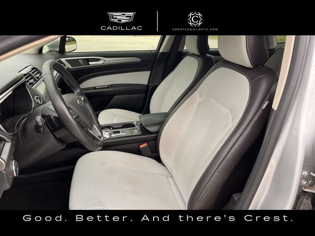 Used 2019 Ford Fusion SE w/ Equipment Group 151A FWD image 20