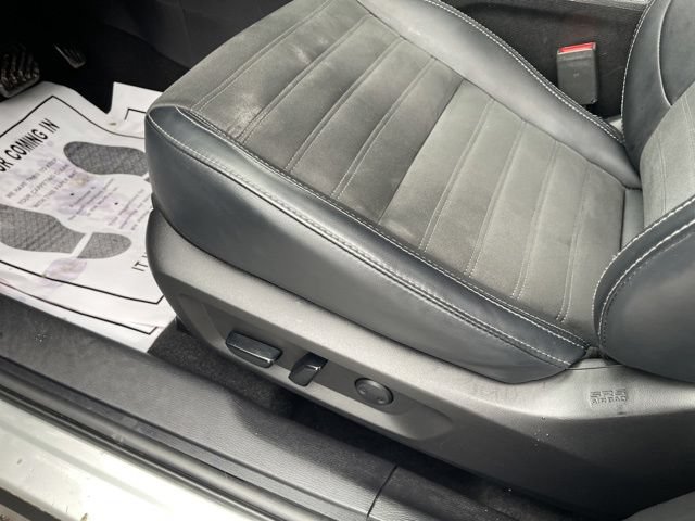 Used 2024 Mitsubishi Outlander SE AWD/4WD image 18