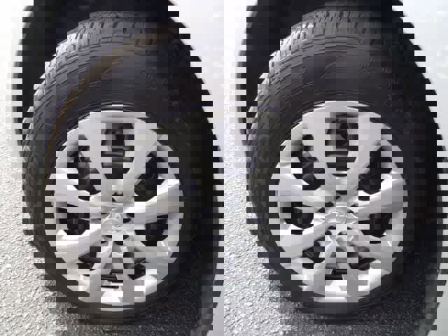 Used 2023 Toyota Corolla LE image 34