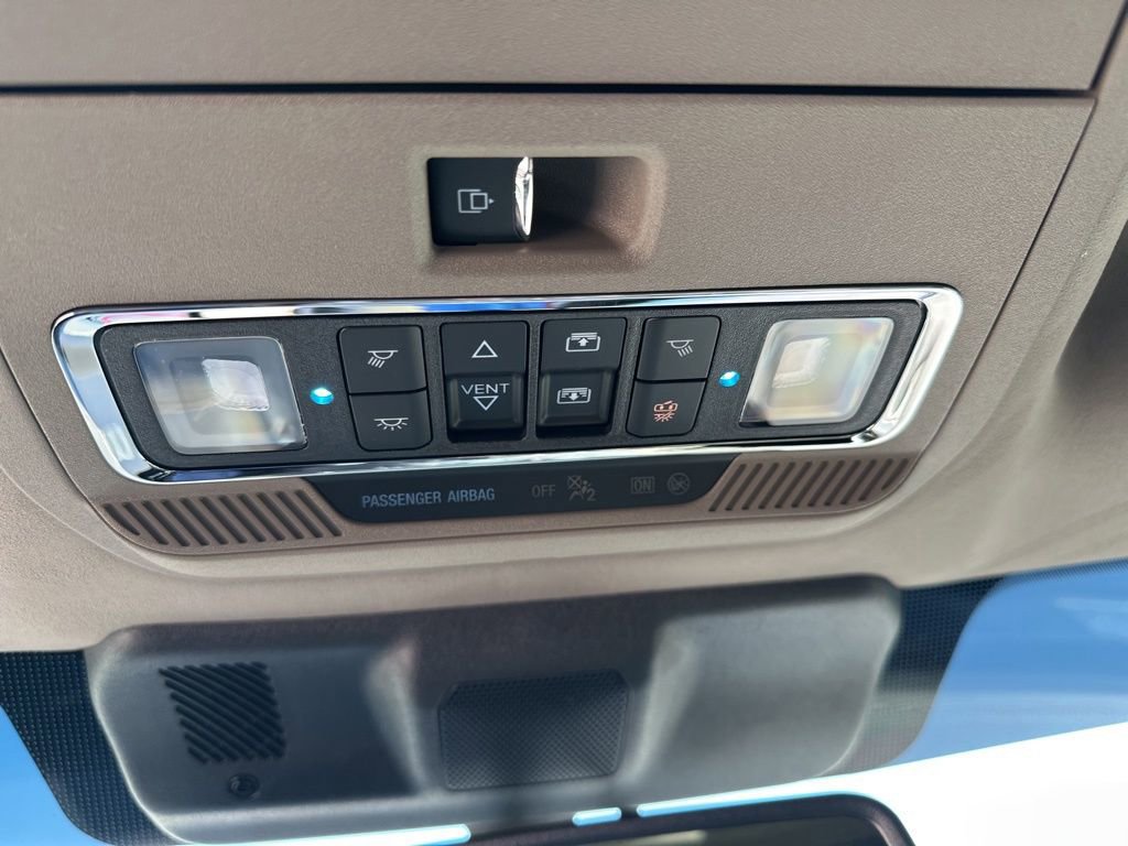 New 2025 Ford F250 Platinum w/ Platinum Plus Package image 28