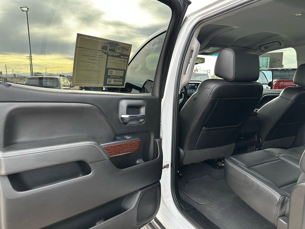 Used 2019 GMC Sierra 2500 SLT w/ Duramax Plus Package image 27