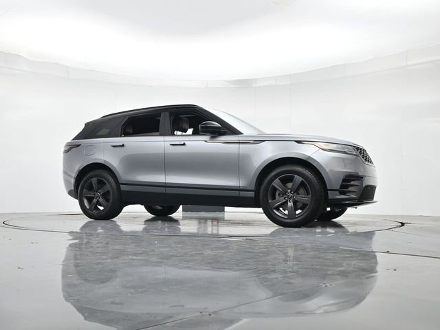 Used 2020 Land Rover Range Rover Velar R-Dynamic S image 32
