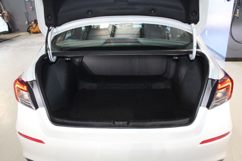 Used 2025 Honda Civic Sport image 43