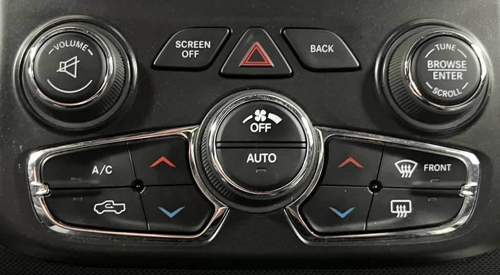 Used 2017 RAM 1500 Rebel w/ Luxury Group AWD/4WD image 39