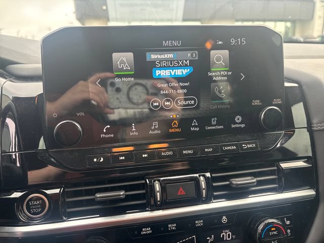 Used 2022 Nissan Pathfinder Platinum w/ Cargo Package AWD/4WD image 19
